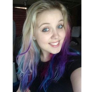 Meet your Posher, Brittany